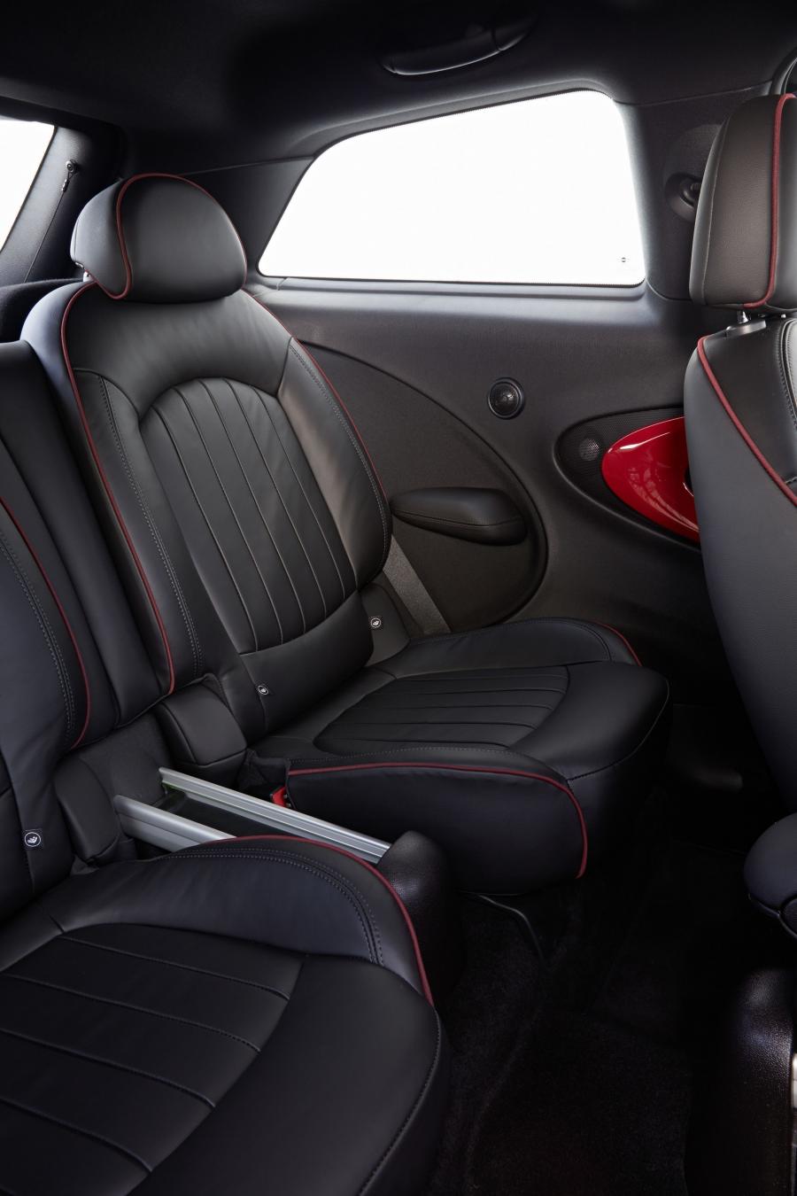  Mini Paceman All4 JCW 2013 года  (фото 12 из 251)